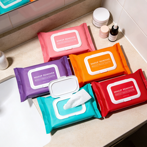 Lingettes démaquillantes hypoallergéniques sans alcool, résistantes à l'eau - Product Image 4
