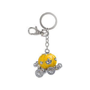 Llavero de carruaje de calabaza amarillo con ruedas de cristal y detalle de corona para regalos - Product Image 1