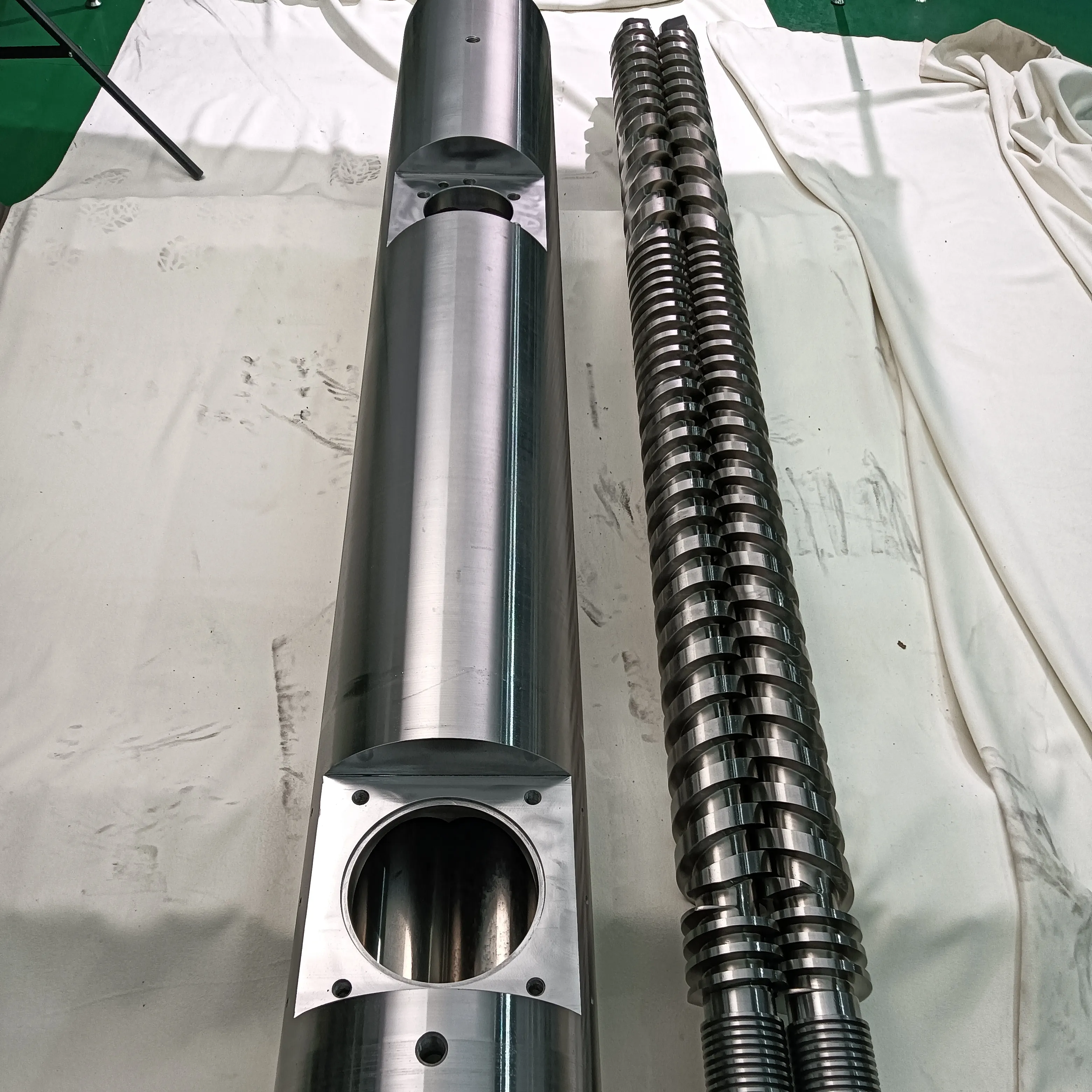 extruder parallel twin/double screw and barrel