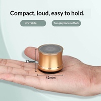 Mini Altavoz Subwoofer Metálico Inalámbrico con Ranura para Tarjeta TF, Micrófono Incorporado, Salida de 5W V5.0, 10 Horas de Reproducción para Uso en Exteriores