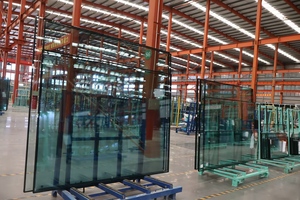Matériaux <span class=keywords><strong>de</strong></span> construction pour murs-rideaux, portes <span class=keywords><strong>et</strong></span> fenêtres, isolation <span class=keywords><strong>thermique</strong></span>, verre <span class=keywords><strong>isolant</strong></span>, économie d'énergie - Product Image 6