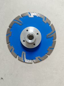 ใบเลื่อยวงเดือนเพชรแบบ T-Section ขนาด <span class=keywords><strong>125</strong></span> มม. สำหรับงานอุตสาหกรรม ตัดหินแกรนิต 5 นิ้ว แบบกดร้อน ใช้สำหรับงานเจียรแห้ง - Product Image 4