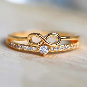 Anillo de pareja infinito de circón plateado de moda para amantes para mujeres al por mayor N2309206