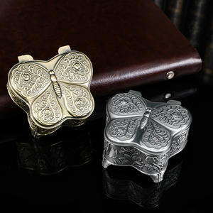 Caja de almacenamiento de joyas moderna utilizada para llevar caja de almacenamiento de joyas, accesorios de joyería cuadrados de Metal de color plateado, caja de regalos y manualidades - Product Image 2