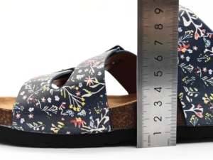 <span class=keywords><strong>Ciabatte</strong></span> <span class=keywords><strong>in</strong></span> <span class=keywords><strong>Sughero</strong></span> Personalizzate <span class=keywords><strong>con</strong></span> <span class=keywords><strong>Suola</strong></span> Antiscivolo, Sandali <span class=keywords><strong>in</strong></span> <span class=keywords><strong>Sughero</strong></span> <span class=keywords><strong>con</strong></span> Fibbia Regolabile - Product Image 5