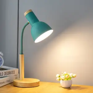 Dasar kayu alami 360 tiang silikon dapat diatur lampu meja kap lampu logam untuk belajar seni dekorasi rumah samping tempat tidur