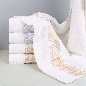 ผ้าขนหนูอาบน้ำหรูหรา <span class=keywords><strong>AIQI</strong></span> ขายส่ง 100% ผ้าฝ้าย เกรดโรงแรมฮิลตัน รับทำโลโก้ แห้งเร็ว เทคนิคการทอผ้าอย่างดี สีพื้น ป้องกันเชื้อโรค - Product Image 1