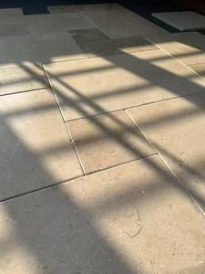 Pierre de drapeau en pierre <span class=keywords><strong>calcaire</strong></span> naturelle de finition antidérapante sur mesure pour les sols de <span class=keywords><strong>piscine</strong></span> et les carreaux d'adaptation - Product Image 5