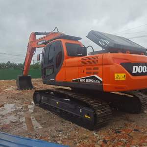 Excavatrice sur chenilles Doosan DX225LCA d'occasion, 21,5 tonnes, excavatrice de taille moyenne, excavatrice Doosan d'occasion d'origine à vendre - Product Image 1