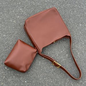 New Arrival Winter Handbag Large Capacity Casual PU Bucket <b>Bag</b> with Zip Closure and Single <b>Strap</b> Easy Matching Crossbody Design - Product Image 6