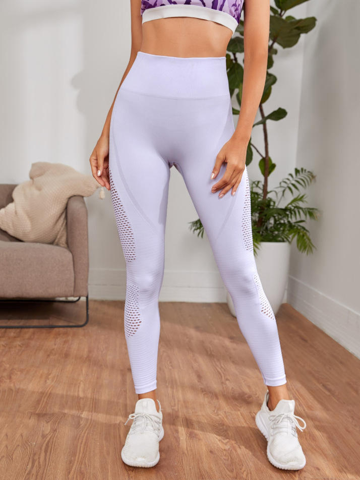 สีม่วงอ่อน