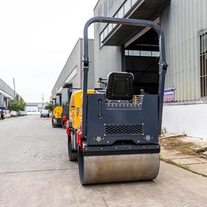 Rullo Compressore Stradale da 2 Tonnellate Completamente Idraulico - Product Image 3