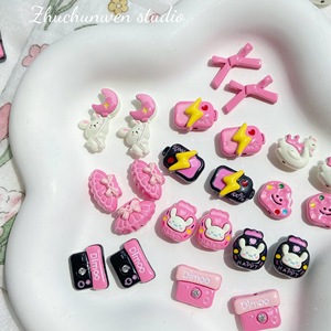 Breloques 3D en métal, motifs Nuages, Lapin, Nœud, <span class=keywords><strong>Série</strong></span> Rose Noir, style Doux et Adorable, pour DIY, pendentifs, fournitures d'artisanat et décorations pour coques de téléphone - Product Image 1