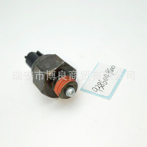Interruptor de Luz de Reversa 9386049600 para Hyundai de Uso Medio-Pesado S 12V Posición Trasera - Product Image 1