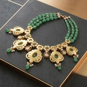 Juego de Collar de Plata 925 de Lujo para Mujer, Cuentas Verdes, Trabajo Kundan, Joyería Nupcial India Tradicional, Juego de Regalo con Aretes - Product Image 5