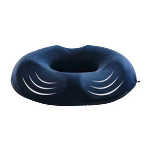 Un morceau de mousse orthopédique mémoire anneau oreiller hémorroïde <span class=keywords><strong>coussin</strong></span> <span class=keywords><strong>femme</strong></span> <span class=keywords><strong>enceinte</strong></span> hanche oreiller <span class=keywords><strong>voiture</strong></span> bureau école fauteuil roulant <span class=keywords><strong>coussin</strong></span> - Product Image 1