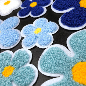 Offre Spéciale <span class=keywords><strong>Marguerite</strong></span> Fleur Personnalisé Fait Personnalisé Pas Cher Broderie Chenille Patches - Product Image 2