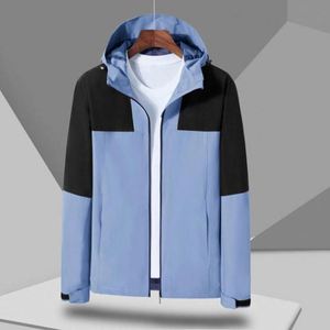 ออกแบบเสื้อแจ็คเก็ตผู้ชายสำหรับกิจกรรมกลางแจ้ง ราคาขายส่ง ไซส์ใหญ่ รับทำโลโก้ กันน้ำ กันลม ระบายอากาศได้ดี - Product Image 4