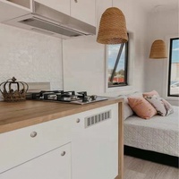 Norvégien moderne voyage homme confortable conteneur en gros bois journal préfabriqué petite maison roues remorque Villa Application