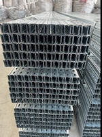 Structure de montage photovoltaïque en acier en U galvanisé à chaud, support solaire photovoltaïque en acier en U pour projets solaires au sol et sur toiture