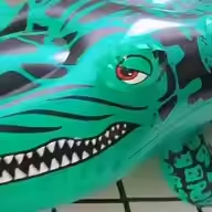 Waterhan FLT1921 Jeu d'Entretenissement Aquatique Multi-joueurs pour Fêtes, Accessoires de Jeu, Bateau Gonflable Ovale Crocodile, Piscine à Vagues en PVC
