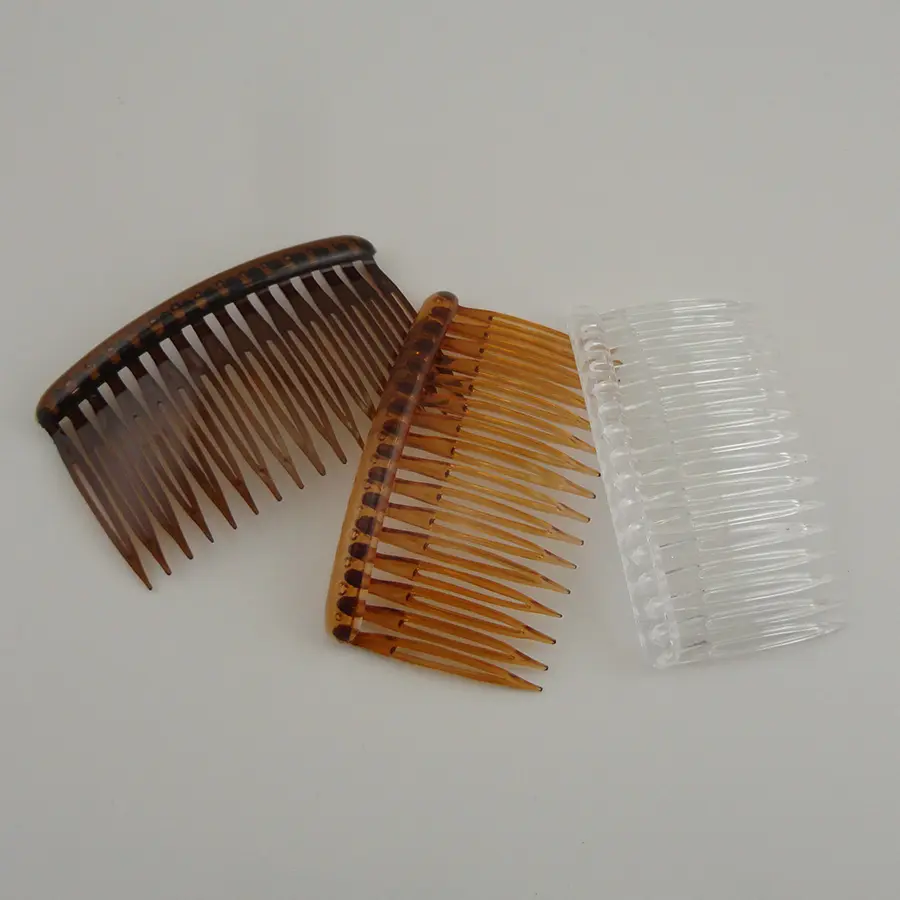 5cm * 8cm 3.15 इंच 16 दांत स्पष्ट सादे प्लास्टिक की ओर DIY के लिए कंघी बाल सामान