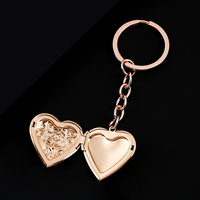 Ywyougang Porte-clés Cœur Rose 4 Couleurs, Médaillon Ouvrable avec Cadre Photo, Pendentif Amour en Acier Inoxydable, Cadeau