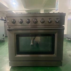 36 pulgadas. 5.5 pies cúbicos Estufa de Gas de 5 Quemadores con Horno de Convección y Interior de Horno Soldado sin Costuras, Tipo Anti-Huellas con Acabado PVD Negro - Product Image 1