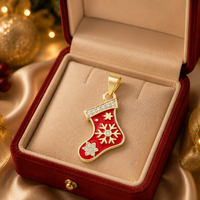 Pendentif Chaussette de Noël en laiton plaqué or 14K avec émail rouge et zircon, breloque de fête pour collier, accessoire cadeau DIY