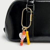Porte-clés en pierre naturelle perlée avec mousqueton doré et fermoir à vis, pendentif cœur en nacre, breloque colorée style bohème