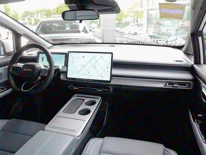 SUV Elettrico Bilanciato che Combina Affidabilità, Design Moderno e Spazio Familiare per le Esigenze Quotidiane di Viaggio - Product Image 6