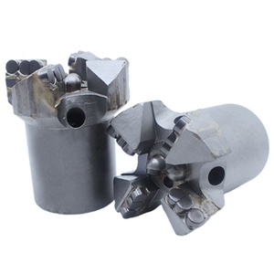 4-כנף מקדח <span class=keywords><strong>PDC</strong></span> יהלומים קעור מרוכבים מקדח שאינו <span class=keywords><strong>core</strong></span> קידוח חור אופקי מכרה פחם ערימה חקר גיאולוגי - Product Image 4