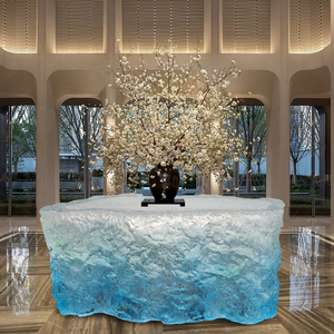 Table basse <span class=keywords><strong>en</strong></span> résine <span class=keywords><strong>de</strong></span> luxe au design minimaliste moderne, forme irrégulière sculptée, pour salon, style artistique personnalisé et raffiné - Product Image 1