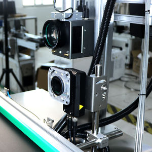 Équipement de marquage laser UV à deux têtes pour bouteilles d'emballage cosmétique, solution de marquage anti-contrefaçon avec code matriciel <span class=keywords><strong>et</strong></span> convoyeur servo - Product Image 6