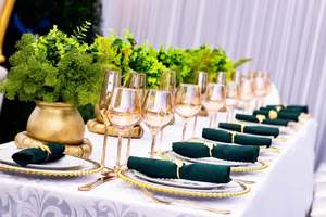 Hôtel en acier inoxydable fleur strass métal galvanisé restaurant fin <span class=keywords><strong>de</strong></span> haute qualité <span class=keywords><strong>rond</strong></span> <span class=keywords><strong>de</strong></span> <span class=keywords><strong>serviette</strong></span> tapis anneau <span class=keywords><strong>de</strong></span> <span class=keywords><strong>serviette</strong></span> - Product Image 2