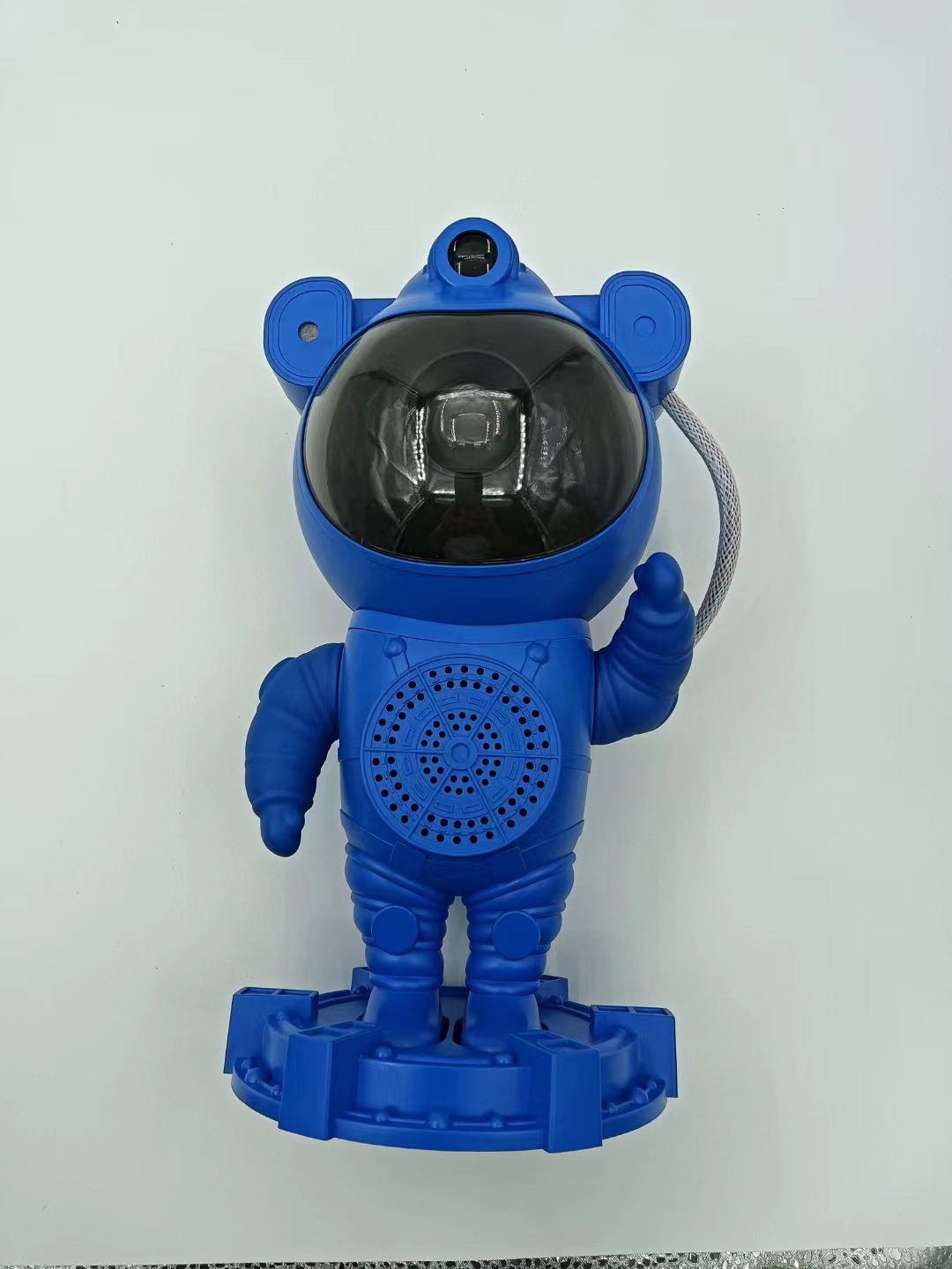 Bluetooth astronaut (blue)