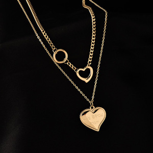 Collana con Ciondolo a Cuore 'Ti Amo Più' in Acciaio Inossidabile Placcato Oro 18K, Doppio Strato, Antiossidante, per Donna - Product Image 4