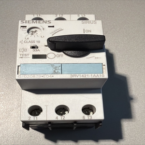 Interruptor de Circuito PLC Sirius 3rv1421-1aa10 Transformador 1,1 - 1,<span class=keywords><strong>6a</strong></span> con Garantía - Product Image 1
