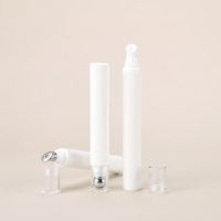 Tube Lip Gloss Grosir dengan Kotak dan Aplikator Roller Logo, Kemasan Kosmetik Kosong untuk Lip Oil, Balm, Tint, Krim Mata