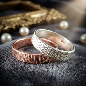 Bague en cuivre martelé pour la santé, bague en cuivre pur martelé, bague en cuivre de luxe à usage ayurvédique pour l'équilibre énergétique - Product Image 1