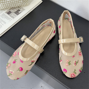 Chaussures plates en maille brodées florales pour femmes 2025 – Nouveau design élégant, chaussures à enfiler tendance pour l'été et l'automne - Product Image 1