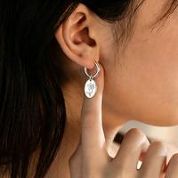 Anting Bunga Stainless Steel Pendientes De Acero Inoxidable Al Por Mayor Anting Nama Kustom Anting Bunga untuk Wanita