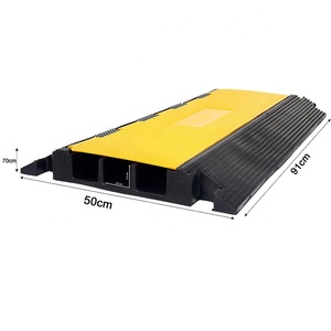 Rampa para Cables de 3 Vías para Exteriores con 3 Canales, Protector de Cables de Goma y Puente para Cables - Product Image 2