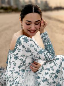 Conjunto de Georgette Sintético Suave y Pesado y Organza de Seda Suave con Pantalón y Dupatta para Mujer al Mejor Precio - Product Image 4