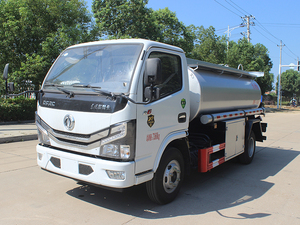 Camion-citerne diesel Dongfeng 4x2 pour la livraison de lubrifiants en vrac et la logistique d'huiles liquides - Product Image 3
