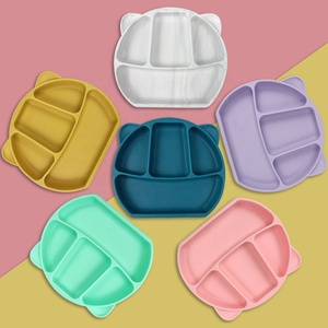 Ensemble de bols et assiettes à ventouse en silicone en forme d'ours, qualité alimentaire, sans BPA, pour repas des tout-petits et enfants, vaisselle antidérapante - Product Image 1