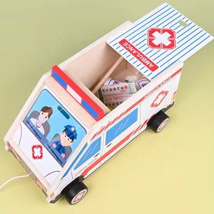 Набор деревянных игрушек для спасательной машины - Product Image 5