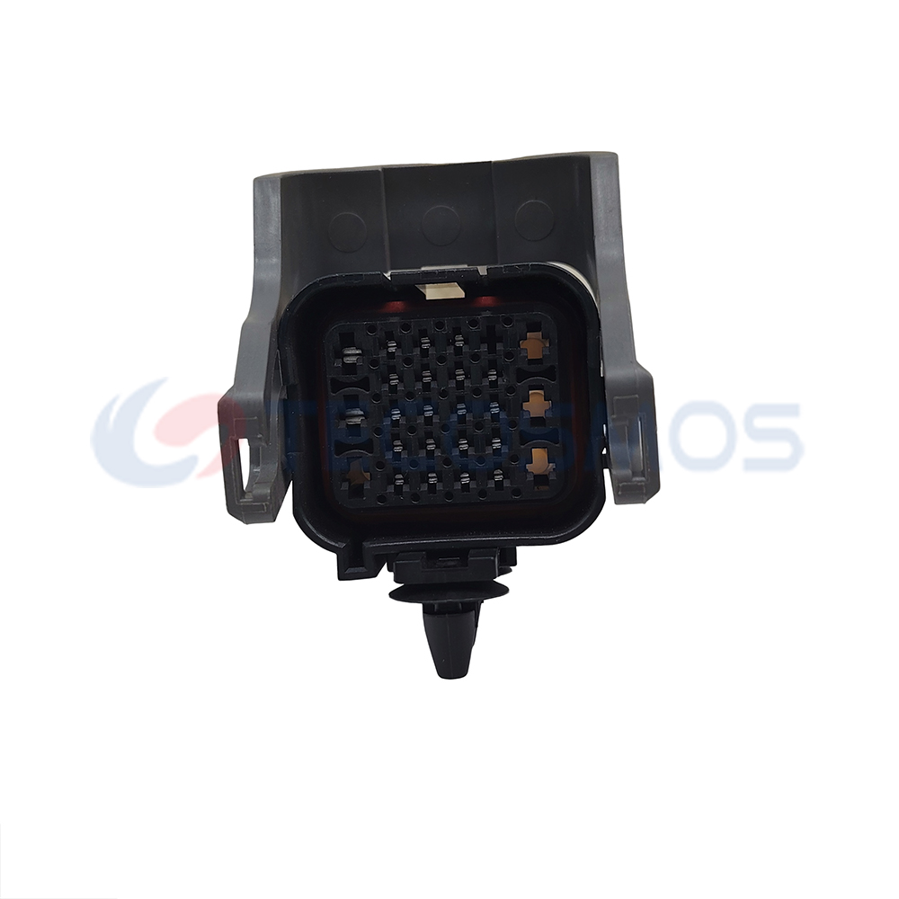 Automotive radar Bus Connector Plug Waterproof Shell Suitable for CAR 26 Pin Female CT26-0003M