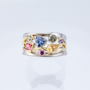 Anello Geometrico Multicolore a Onde per Donne, Accessorio da Dito Semplice e alla Moda per Uso Quotidiano - Product Image 3