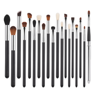 Ensemble complet de pinceaux de maquillage, <span class=keywords><strong>kit</strong></span> de beauté professionnel de haute qualité pour femmes, ensemble de pinceaux pour le maquillage des <span class=keywords><strong>yeux</strong></span> et du mascara, logo personnalisé - Product Image 1